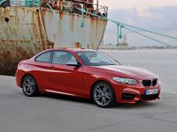 bmw_m235i_coupe_23.jpg