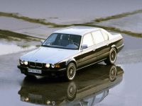 bmw_750il_by_karl_lagerfeld_1.jpg